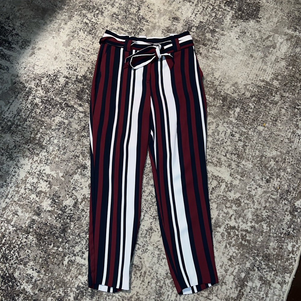 Express Women's Ankle Crop Striped Pants in Navy, White & Burgundy - Picture 3 of 7